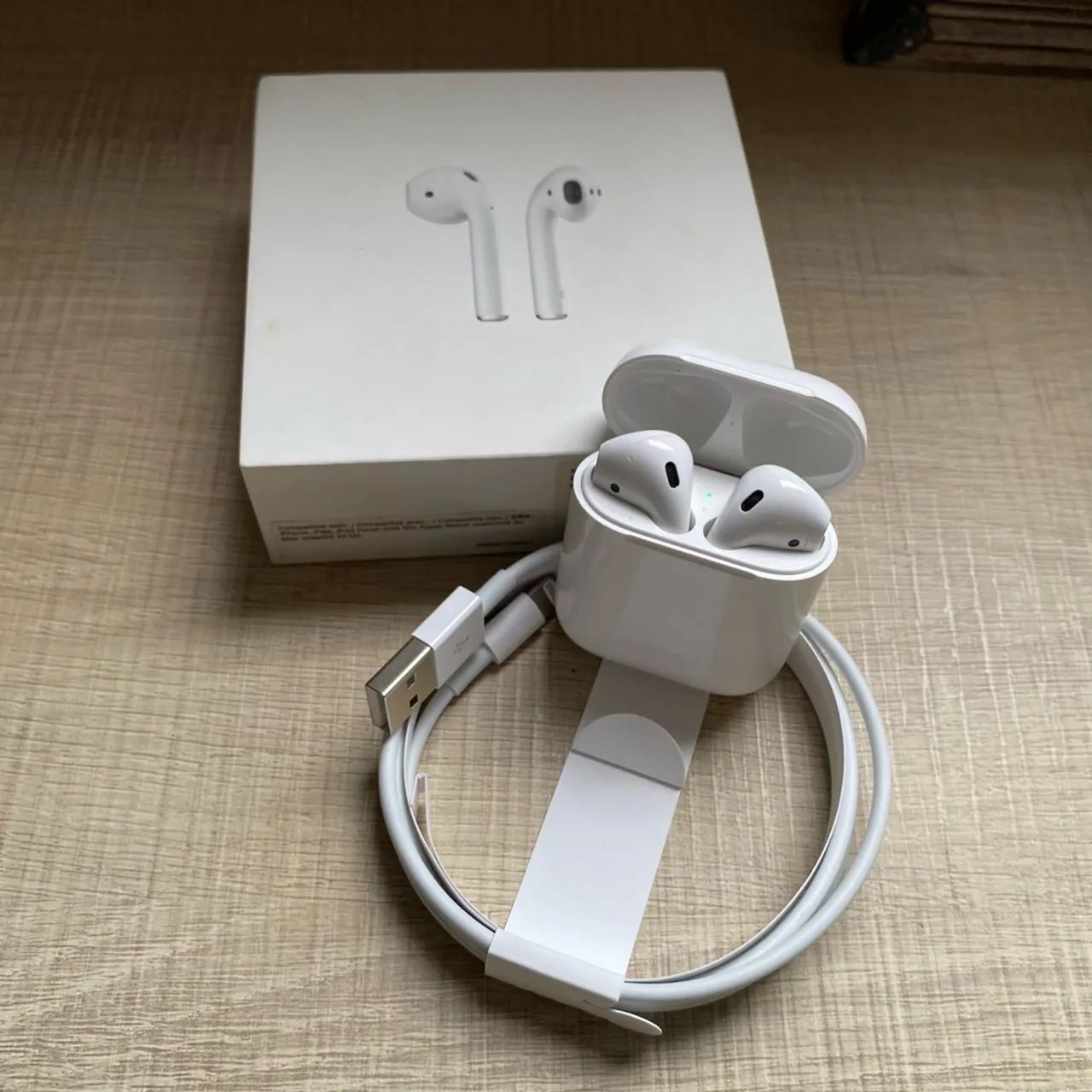 AirPods 2° geração Original Apple - SEMINOVO - Foto 2
