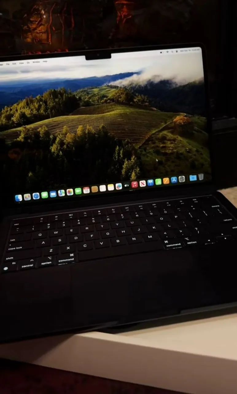 MacBook Air M3 512 GB / 16 GB RAM - Seminovo! - Midnight - Condições Impecáveis!