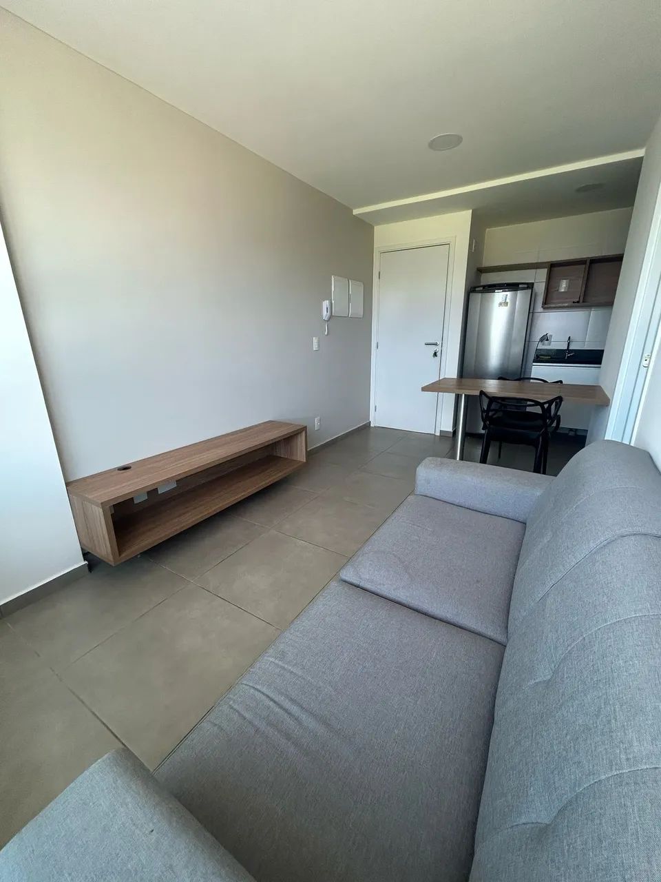 Em Setubal, Apartamento Novo, 35m² 1 quarto Mobiliado, Super ventilado.