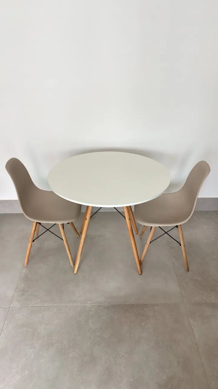 Conjunto Mesa Jantar Charles Eames Eiffel + 2 Cadeiras - Foto 2