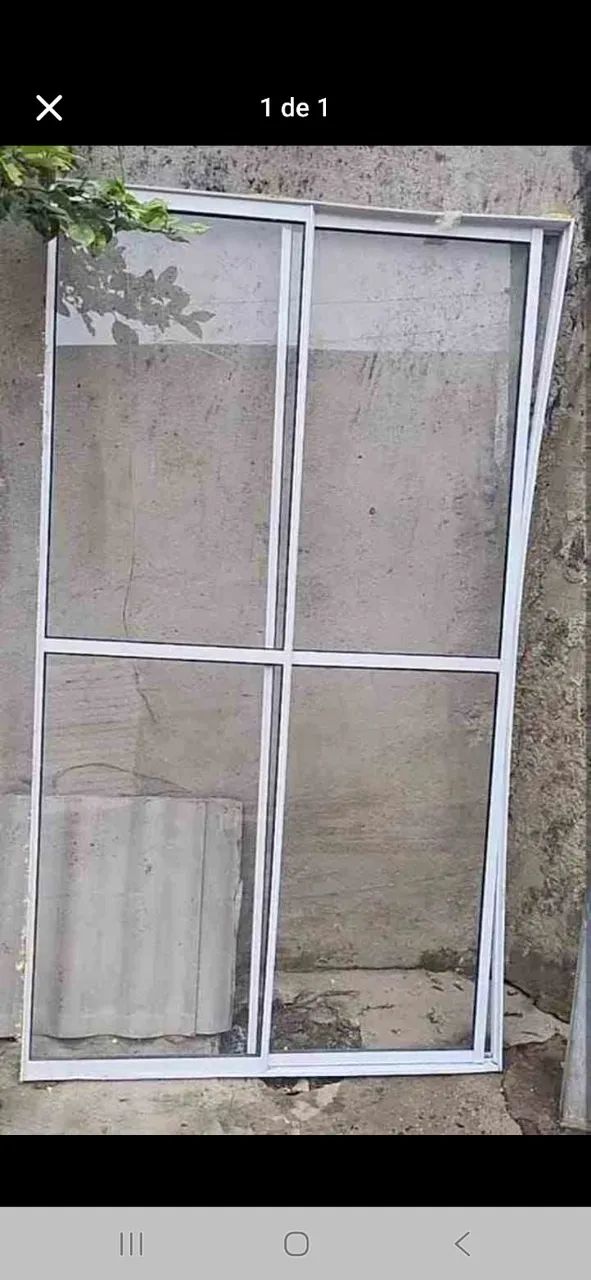 Porta balcão de quarto uma folha 