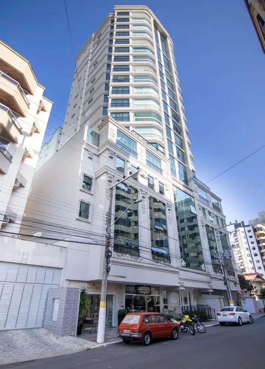 IMÓVEL MOBILIADO PARA VENDA COM 4 SUITES EM MEIA PRAIA - ITAPEMA -SC