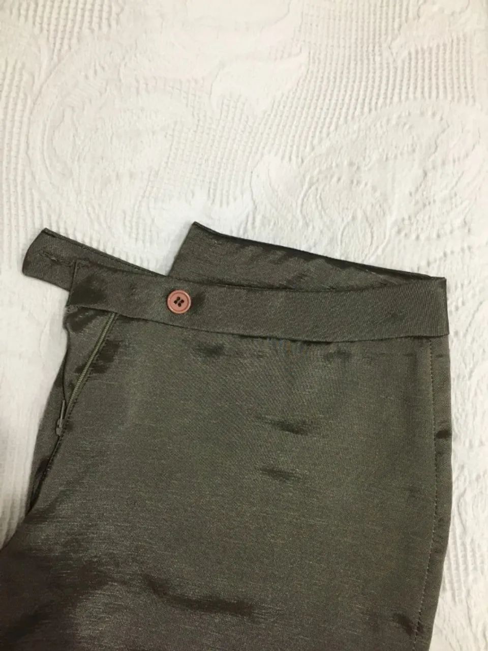 Calça feminina de cetim - Foto 2