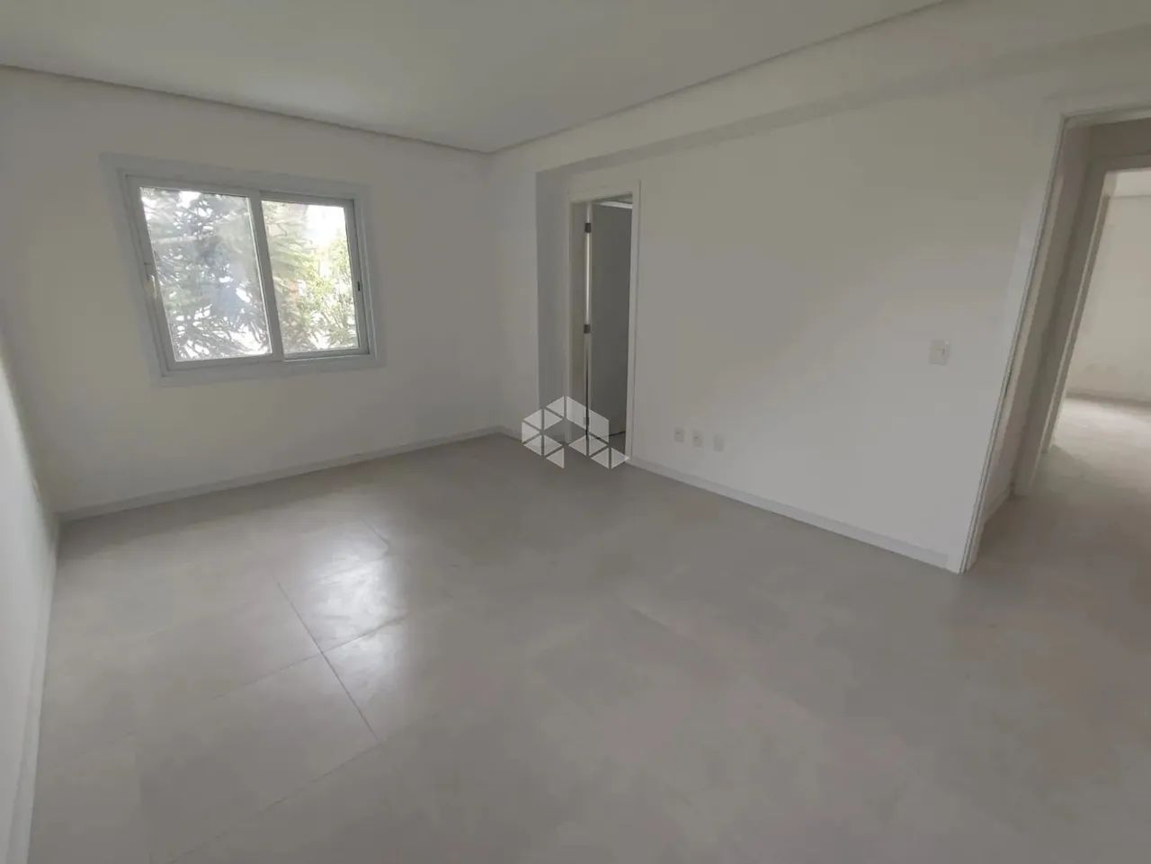 Apartamento novo, 02 suítes com 125m² privativos, 2 vagas no Centro de Gramado. - Foto 4