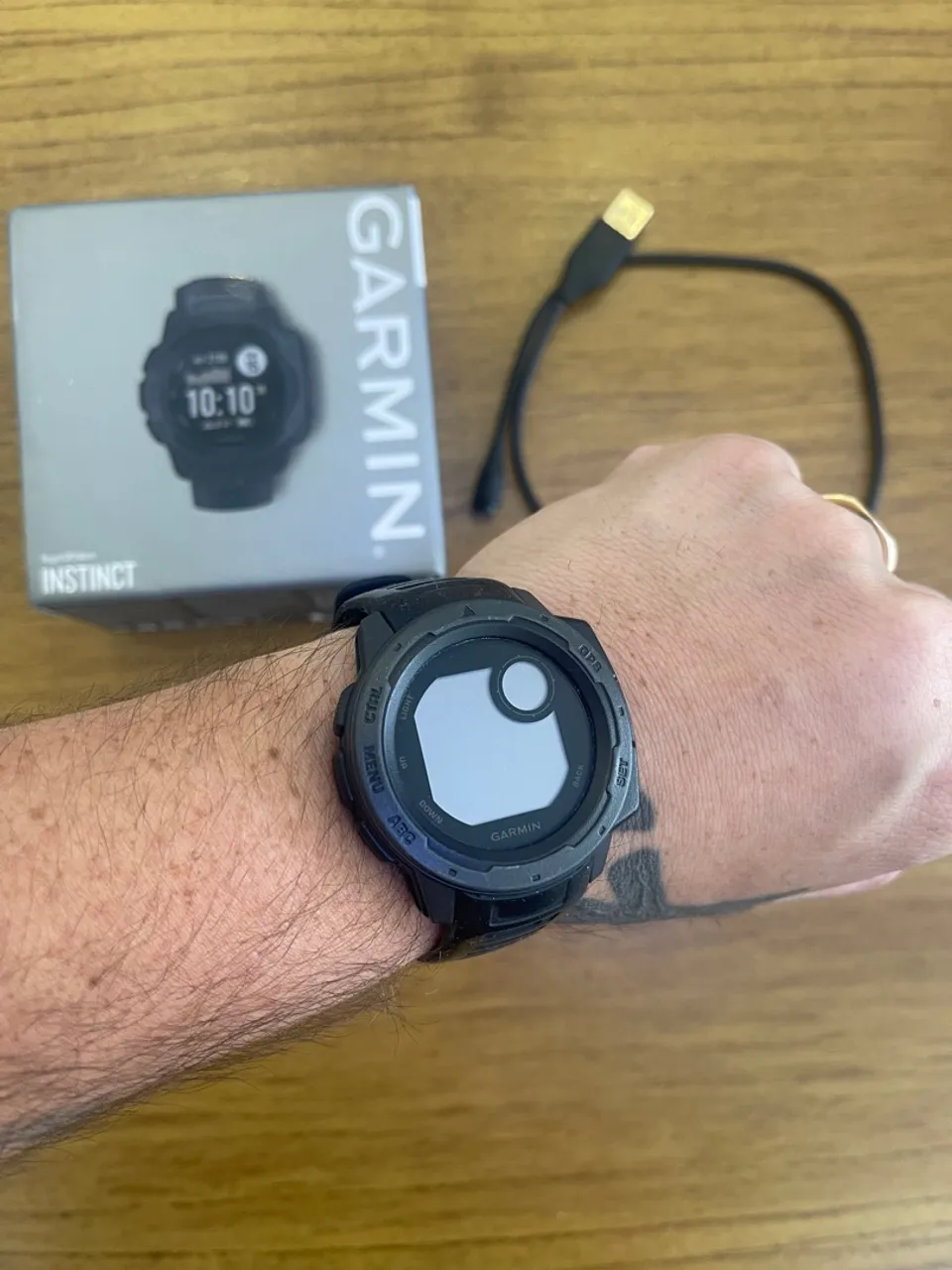 Garmin Instinct Seminovo