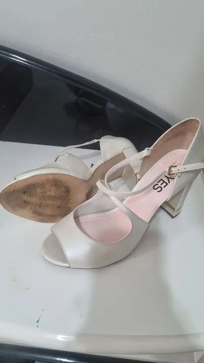 Sapato sandália noiva Jorge Bischoff tam 38 Calçados