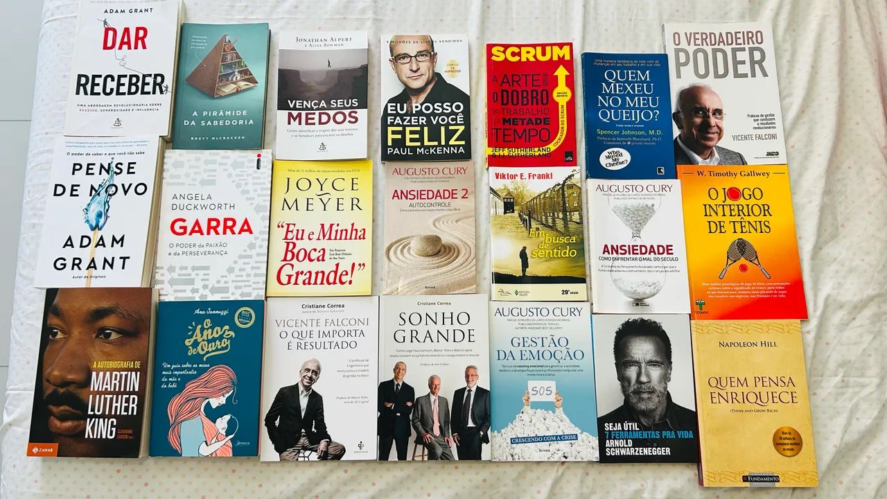 Livros em ótimos estado. 36 livros em ótimo estado - Livros e revistas - Fátima, Fortaleza