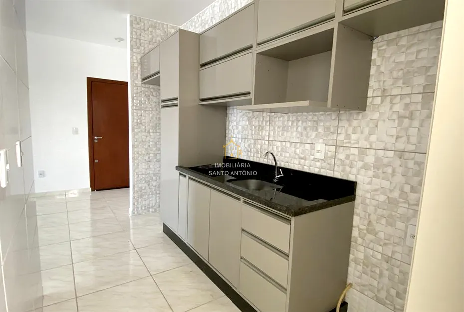Apartamento para aluguel, 2 quartos, 1 suíte, 1 vaga, INGLESES DO RIO VERMELHO - Florianóp
