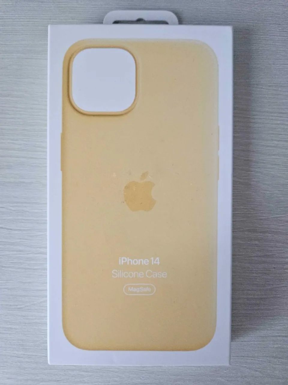 Capa de silicone com MagSafe para iPhone 14 - Amarelo-canário - Foto 2