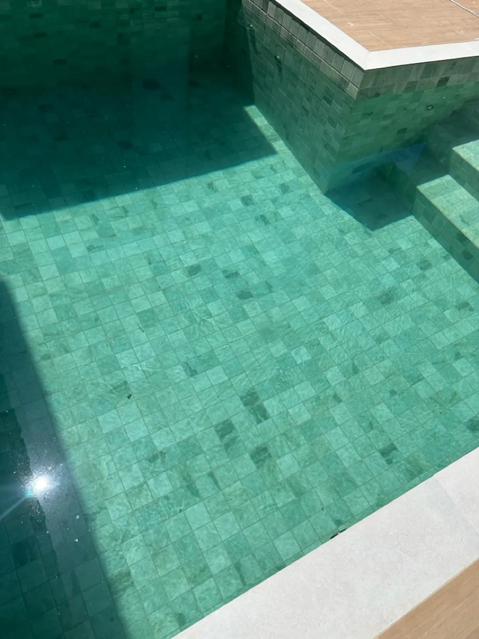 Revestimento para piscina 9 m² de PASTILHA 10X10 BALI VERDE PISC ACT OMD15438 ATLAS
