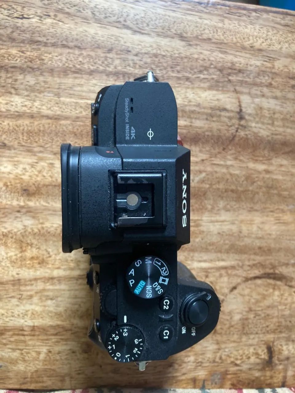 Câmera Full Frame Sony a7III + Cage SmallRig + Bateria Original Sony - Excelente Estado - Foto 4