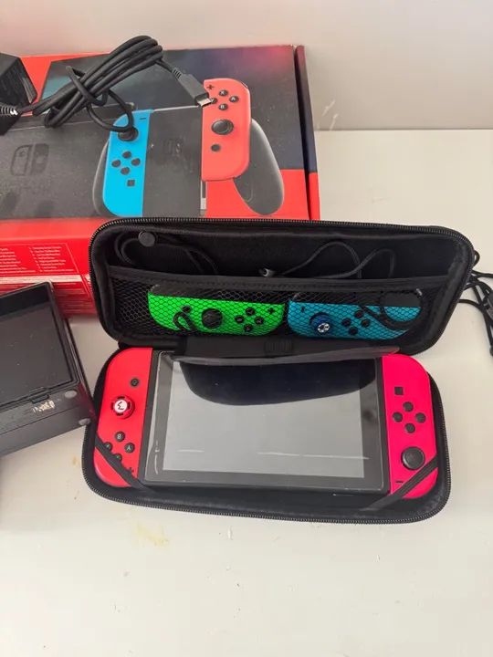 Nintendo Switch com 4 controles - Foto 6
