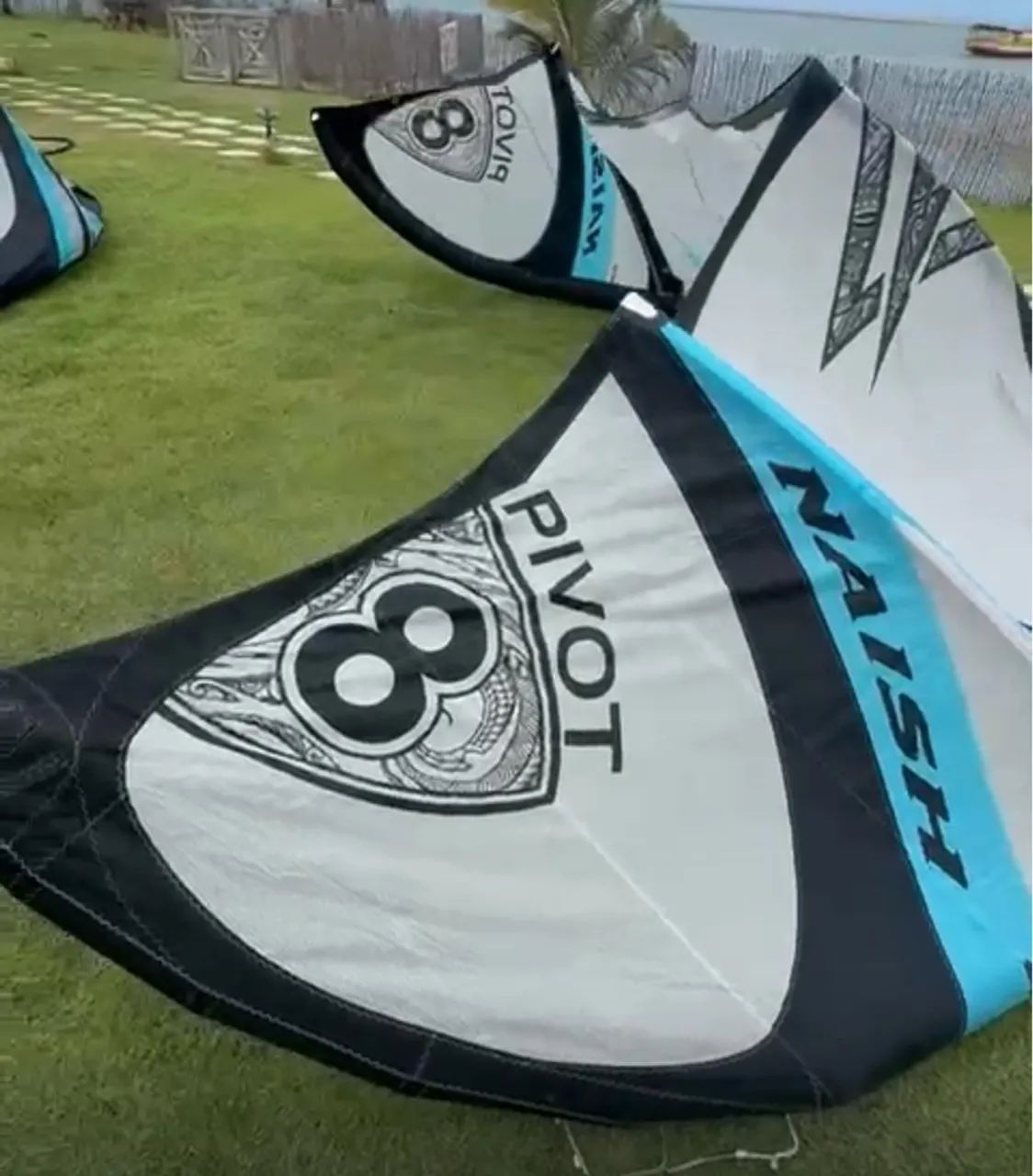 kitesurf