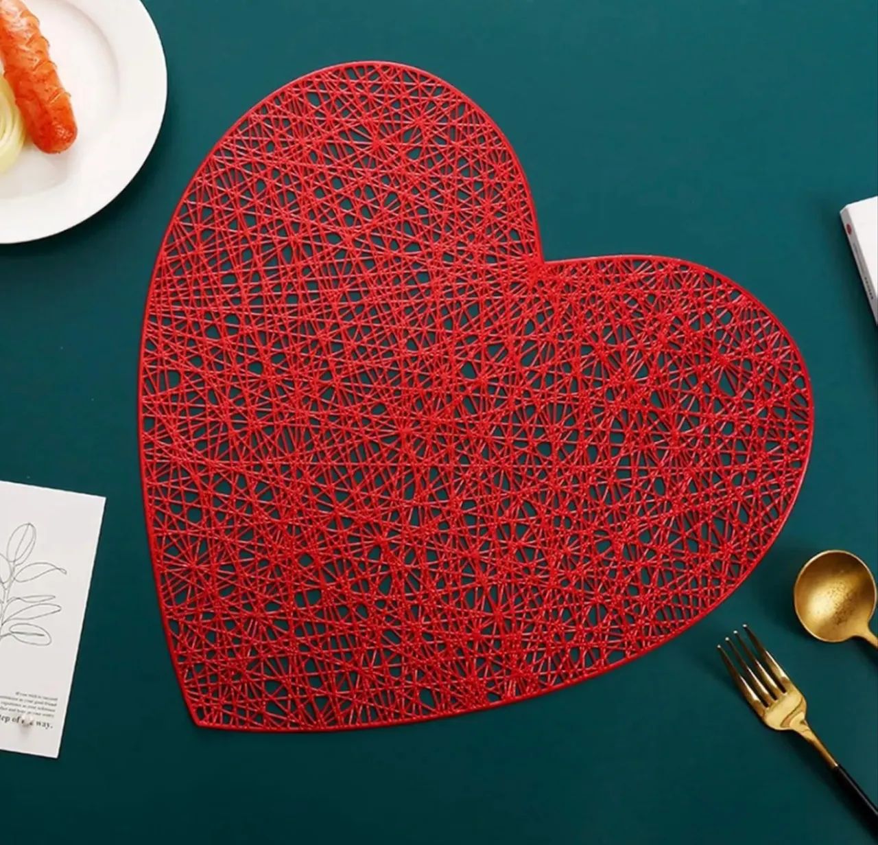 Jogo para mesa lugar americano em PVC formato coração 