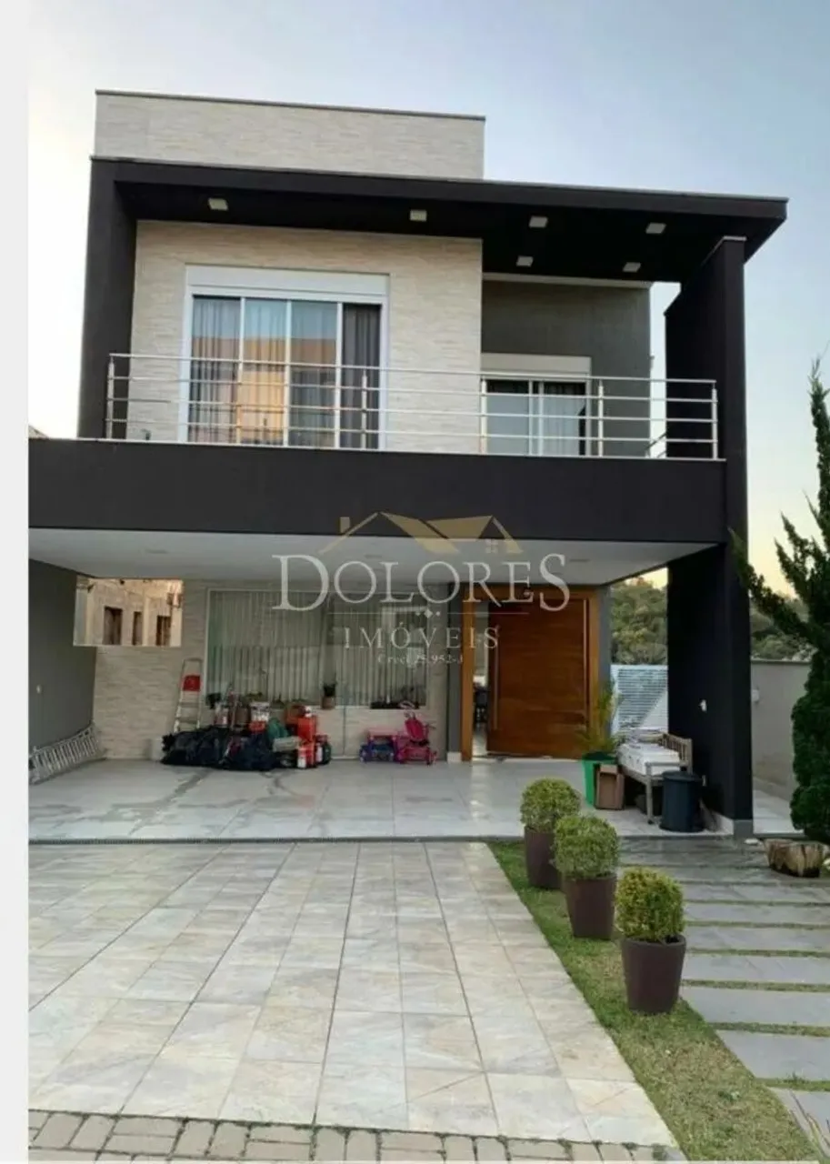 Bela casa com 4 suítes