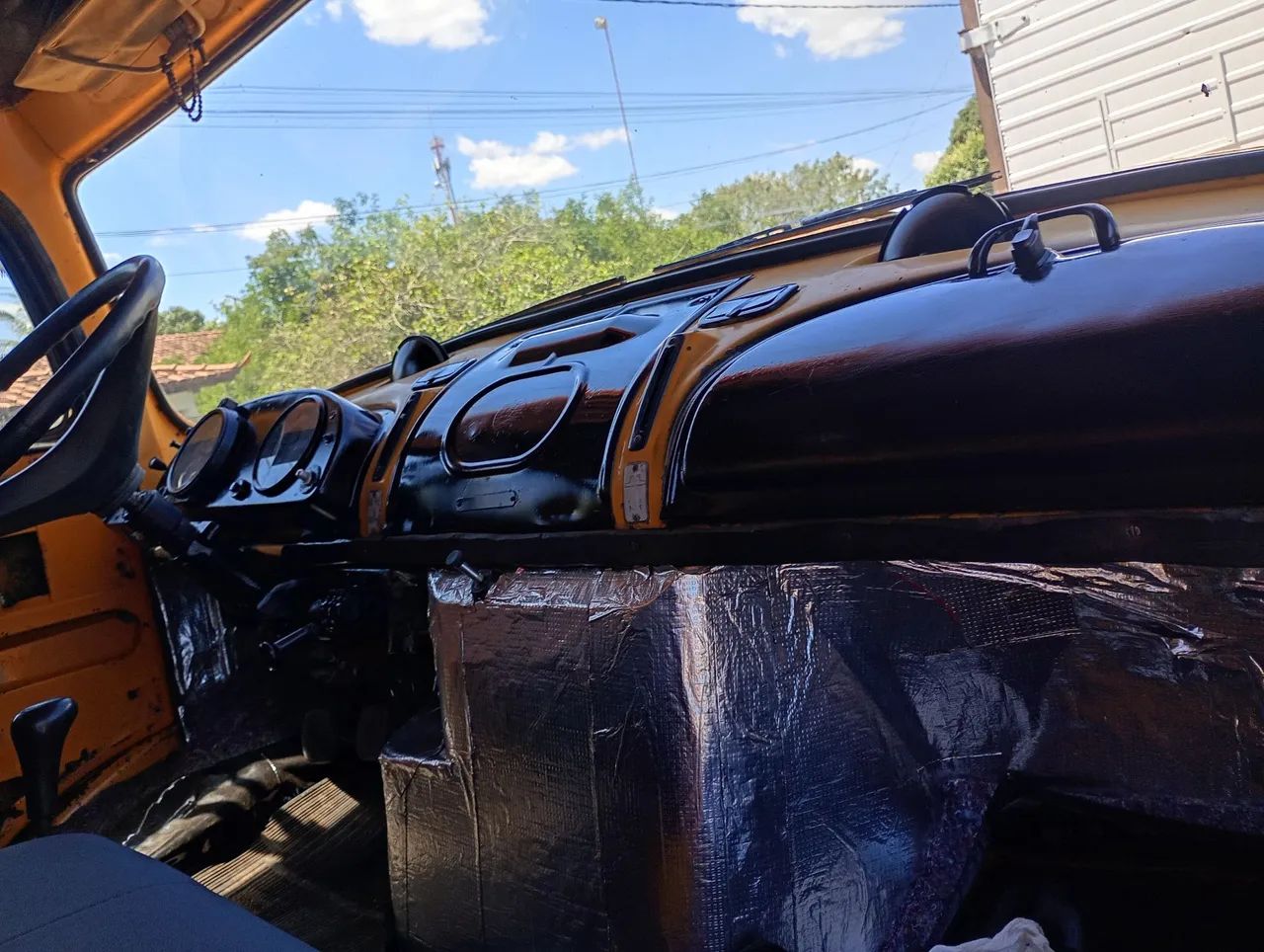 Vende-se caminhão caçamba  * Joaquim 