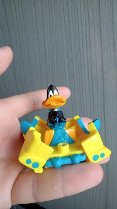 Carro looney tunes patolino mcdonalds. Importado - Foto 2