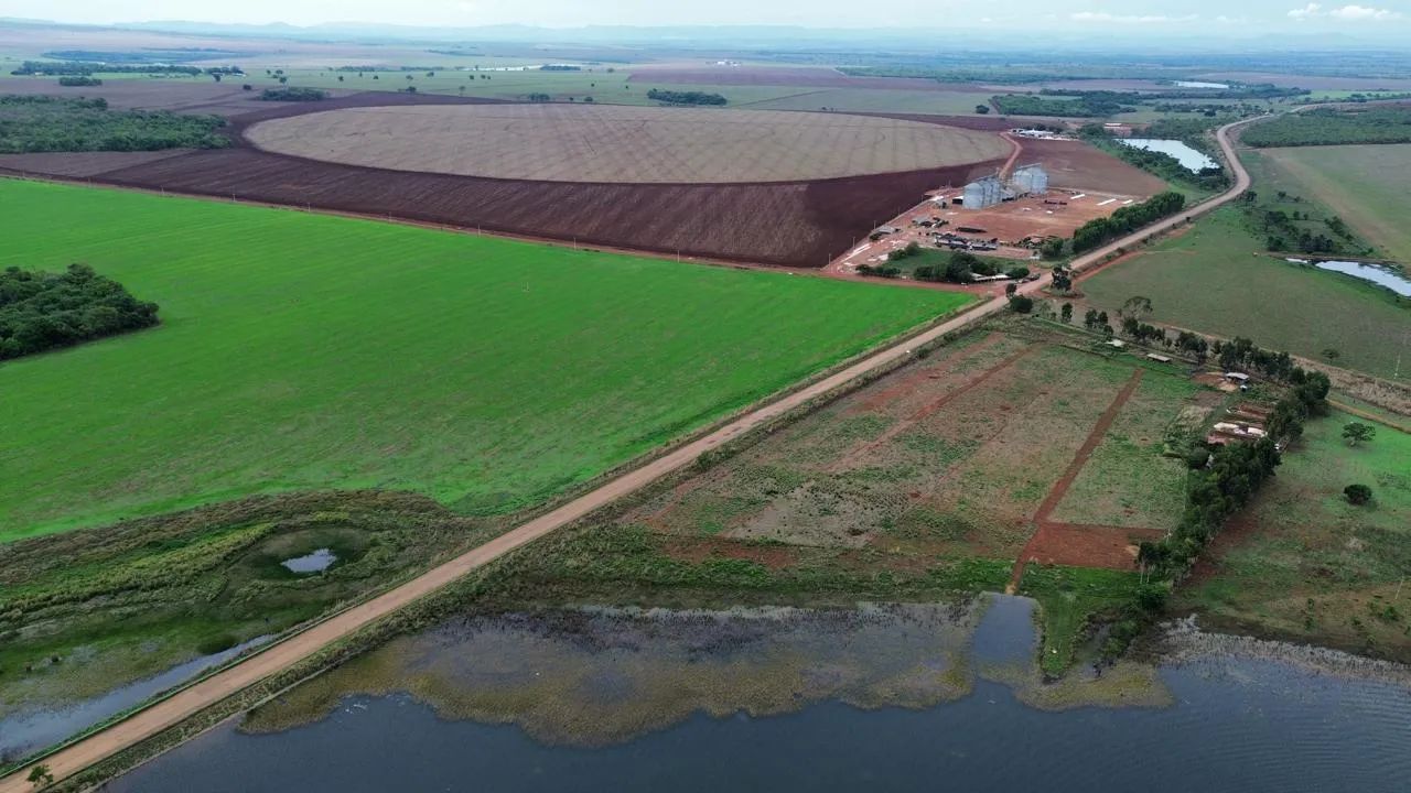 . Chácara com Poço Artesiano e Energia Elétrica  Oportunidade [ - Foto 4
