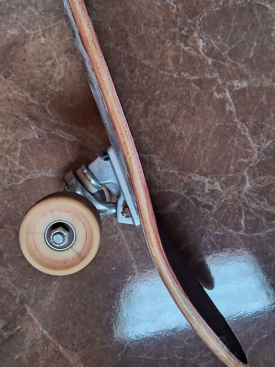 Skate maple em ótimo estado 64310030133121123