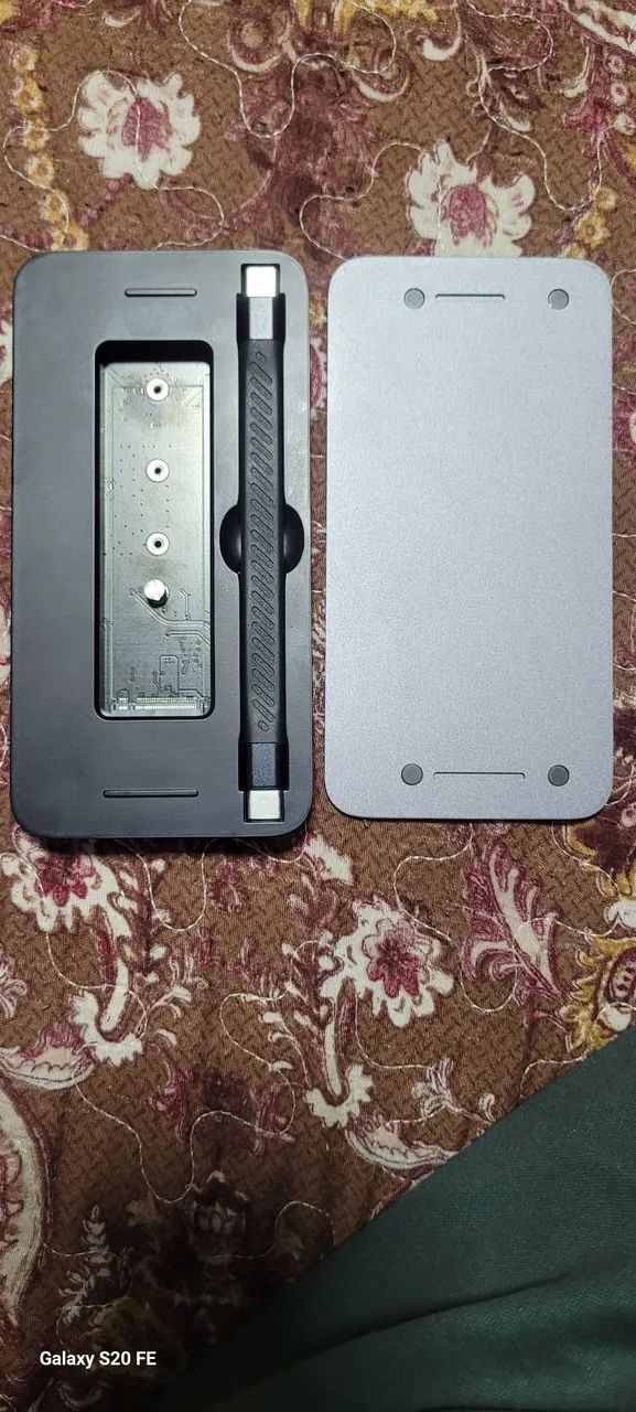 Hub USB-C com Enclosure M.2 SSD Hagibis - Foto 3