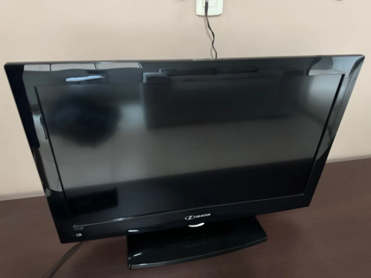 TV Buster 32 polegadas