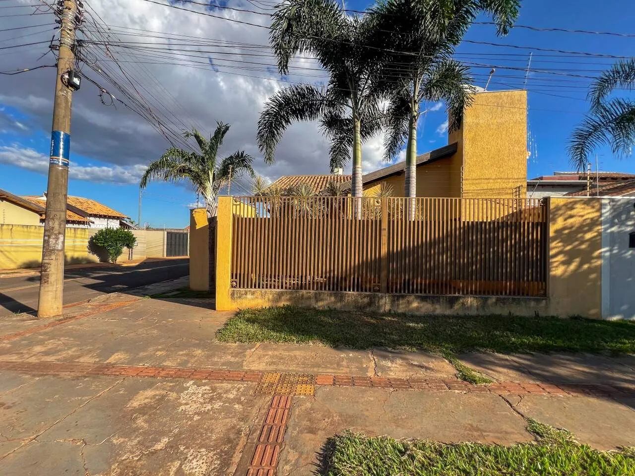 Casa Térrea no Bairro Residencial dos Girassóis