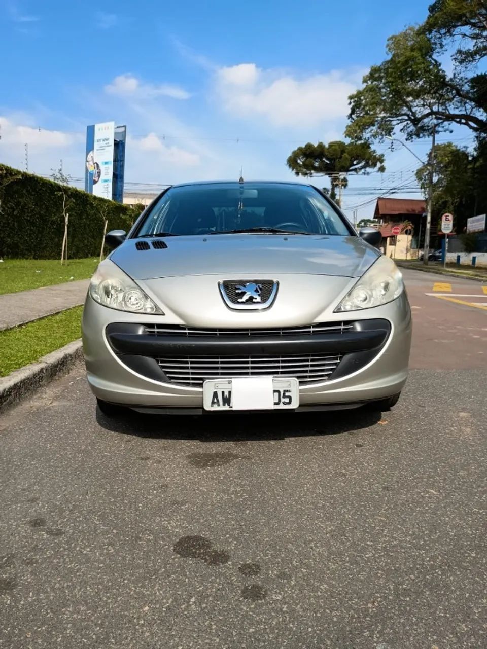 Peugeot  207 XR 2011 - 1.4 8V  flex - Foto 3