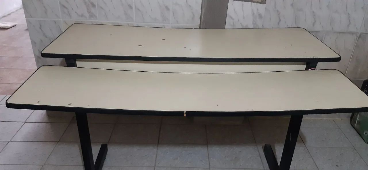 Mesas de escritório (computador e impressora) - precinho pra vender rápido - Foto 2