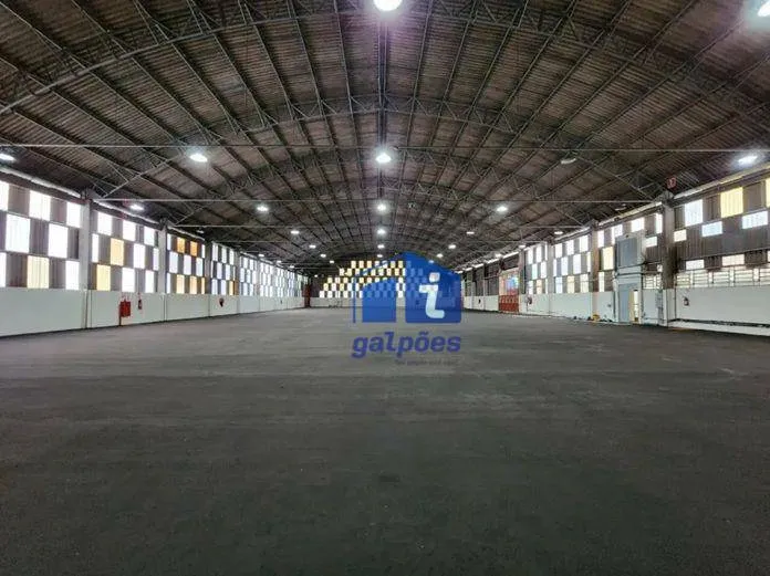 Galpão com 4.960 m² no Parque Novo Mundo - São Paulo/SP