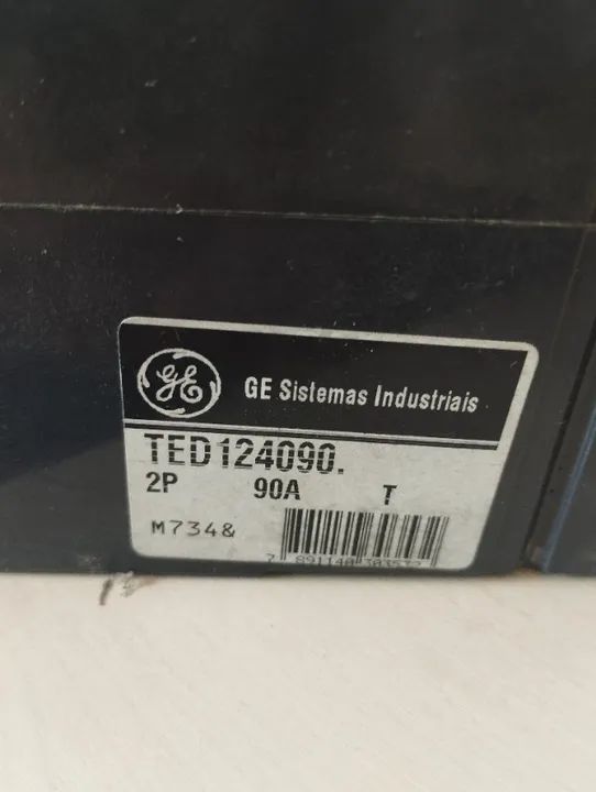 Disjuntores termomagnetico 2 P 90 A - Foto 5