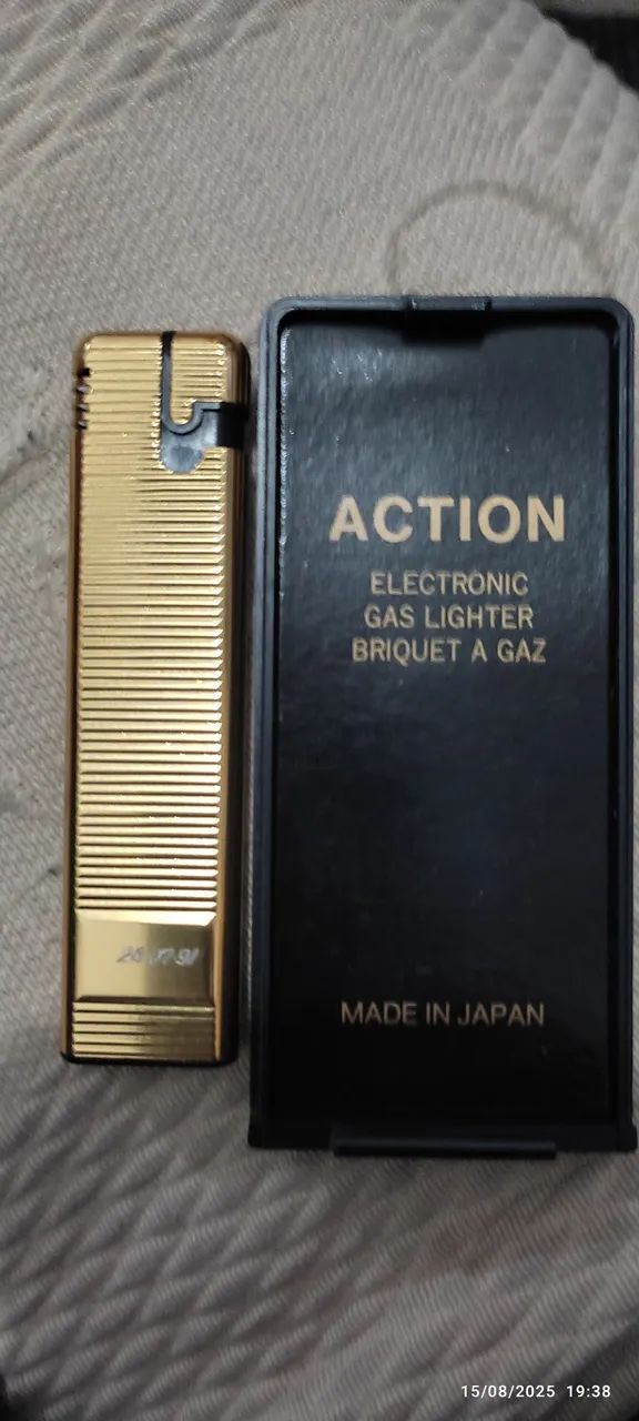 Isqueiro Action Electronic Gas Lighter - Colecionador - Foto 2
