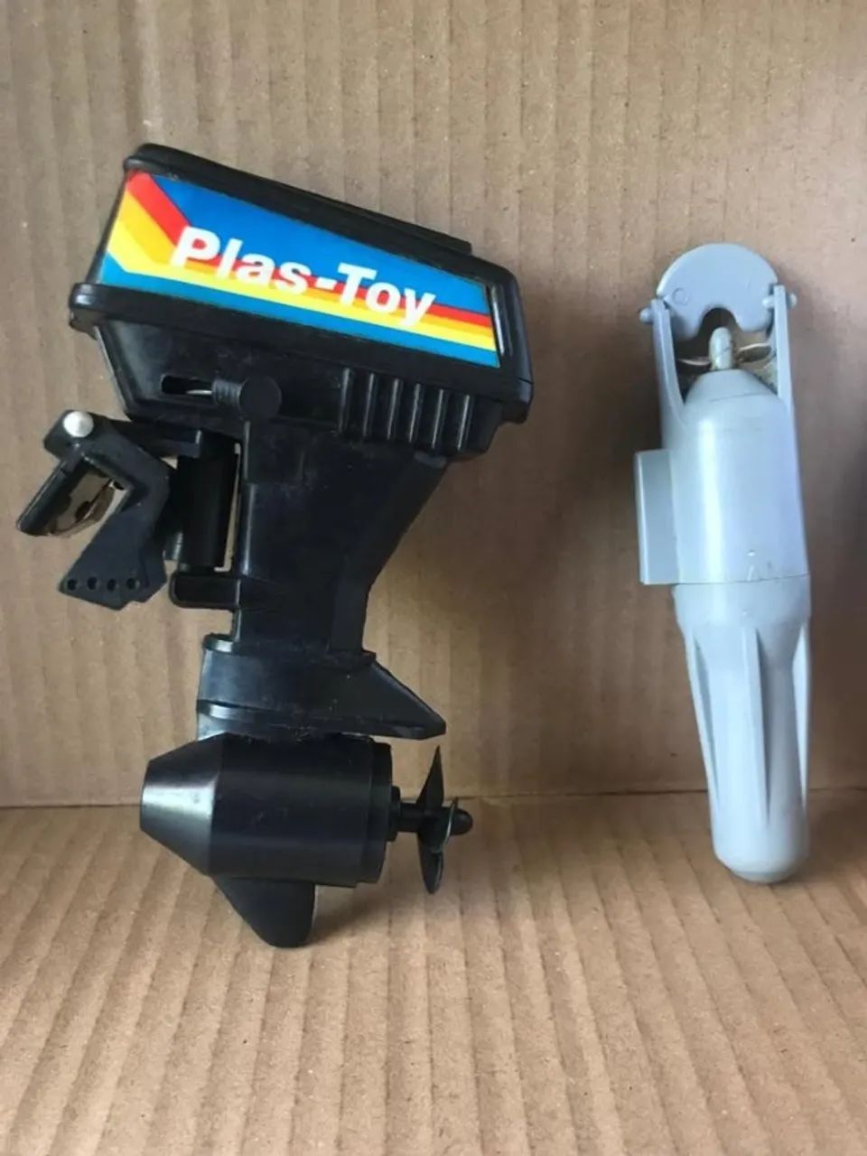 lote Motor bote inflável Plas-Toy e torpedo