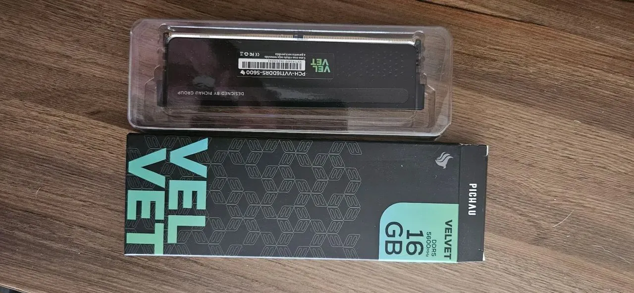 Vendo Memória RAM Velvet 16GB 4800 MHz - Excelente Estado!