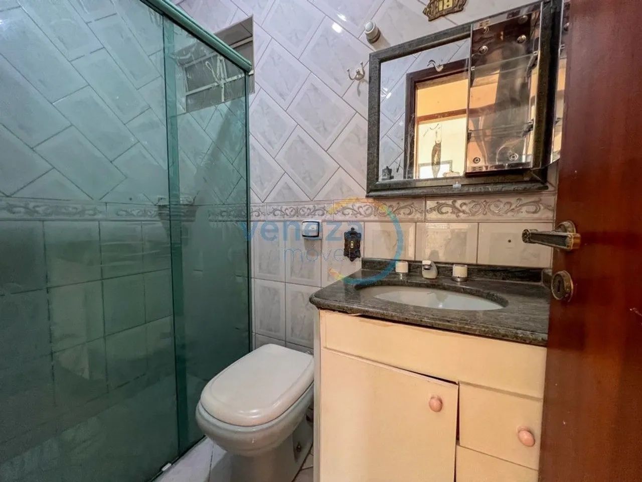 Apartamento com 3 quartos para alugar por R$ 1290.00, 59.65 m2 - LIMA AZEVEDO - LONDRINA/P - Foto 4