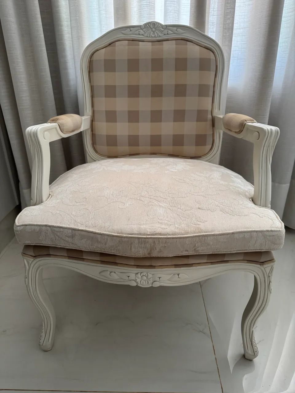 Poltrona com puff  - Foto 2