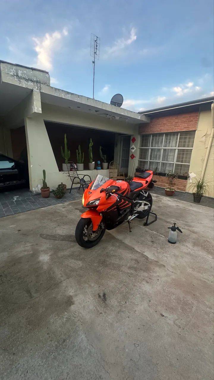 CBR 600 RR - Foto 2