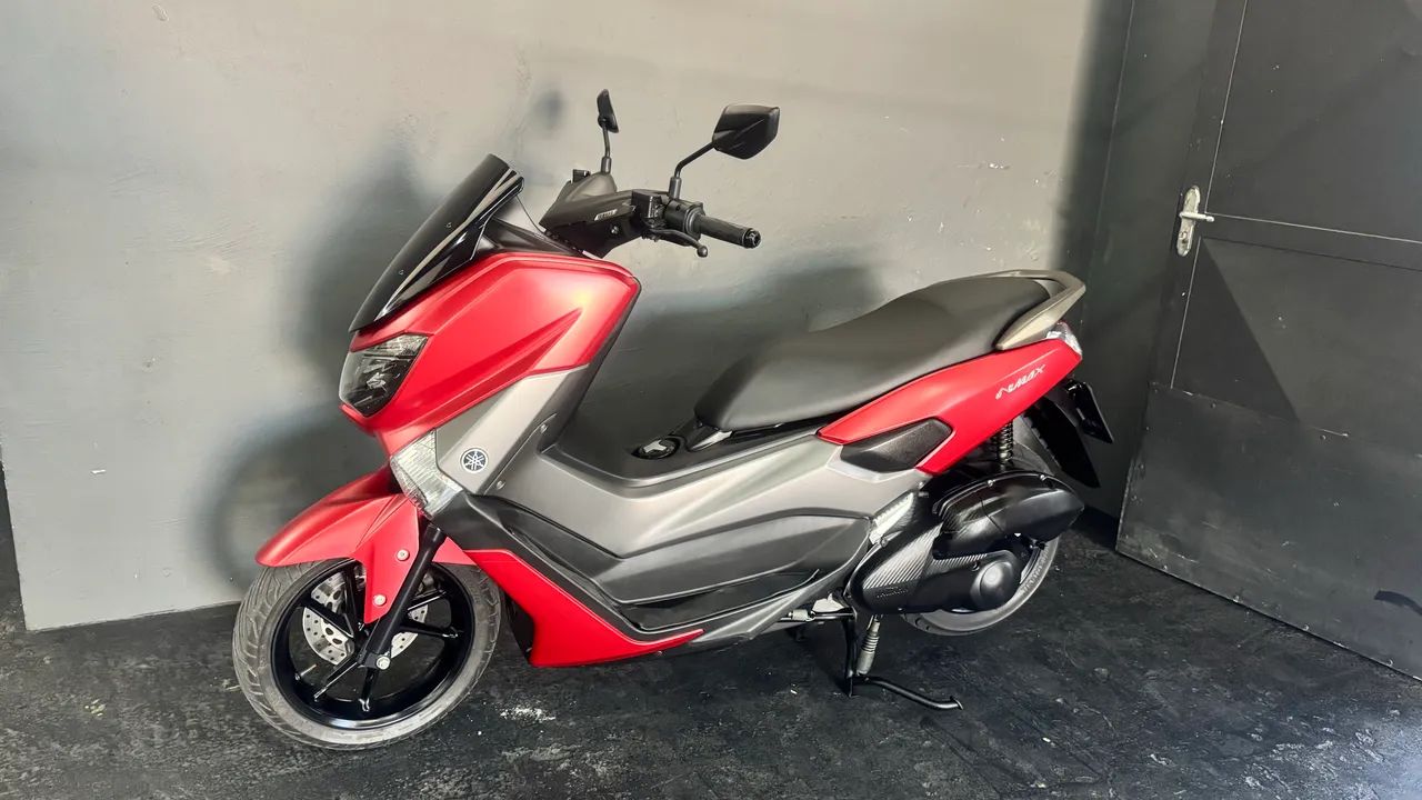 NMAX 160 IMPECÁVEL 