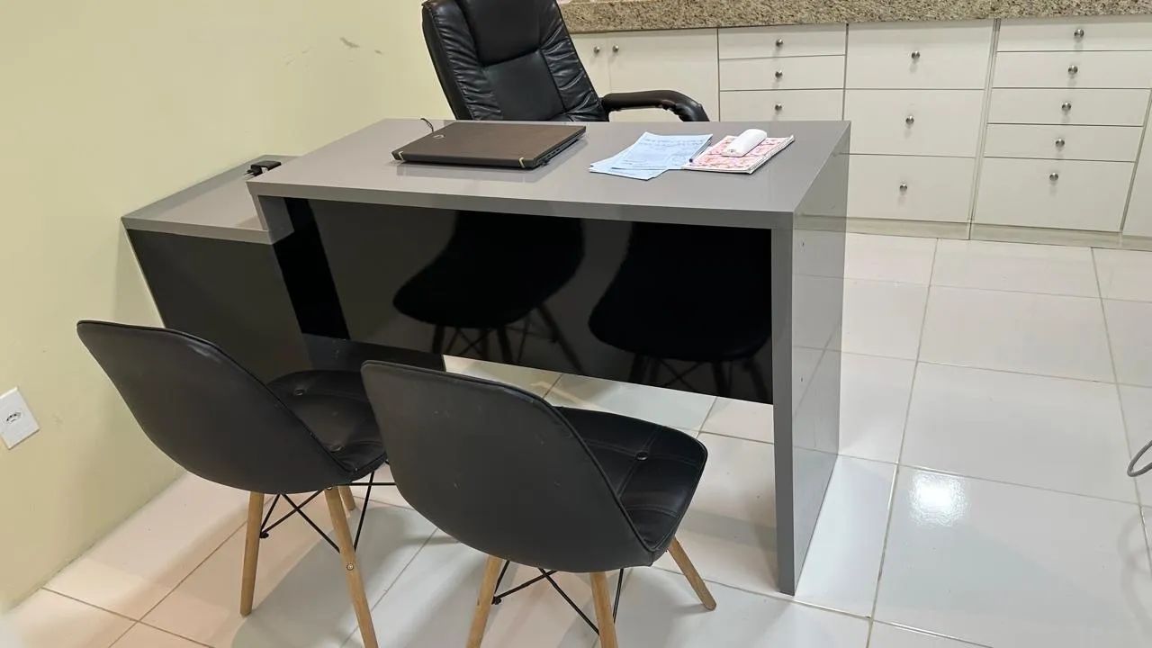Mesa escritório 