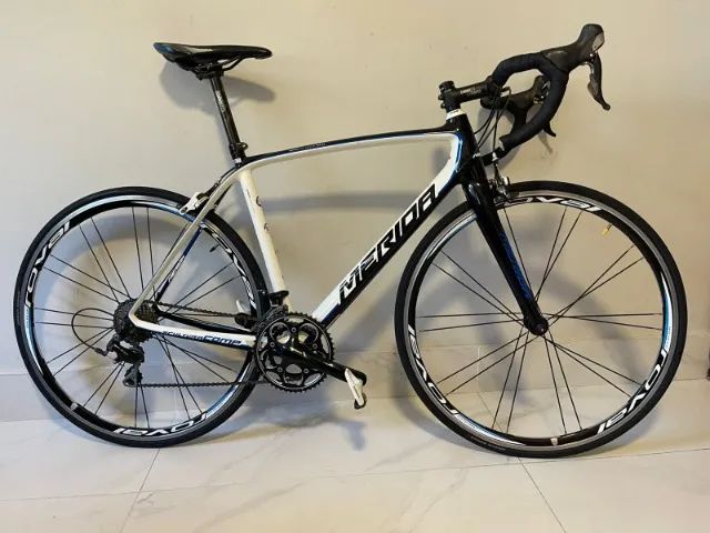 BIKE Speed Carbono Merida Scultura 904