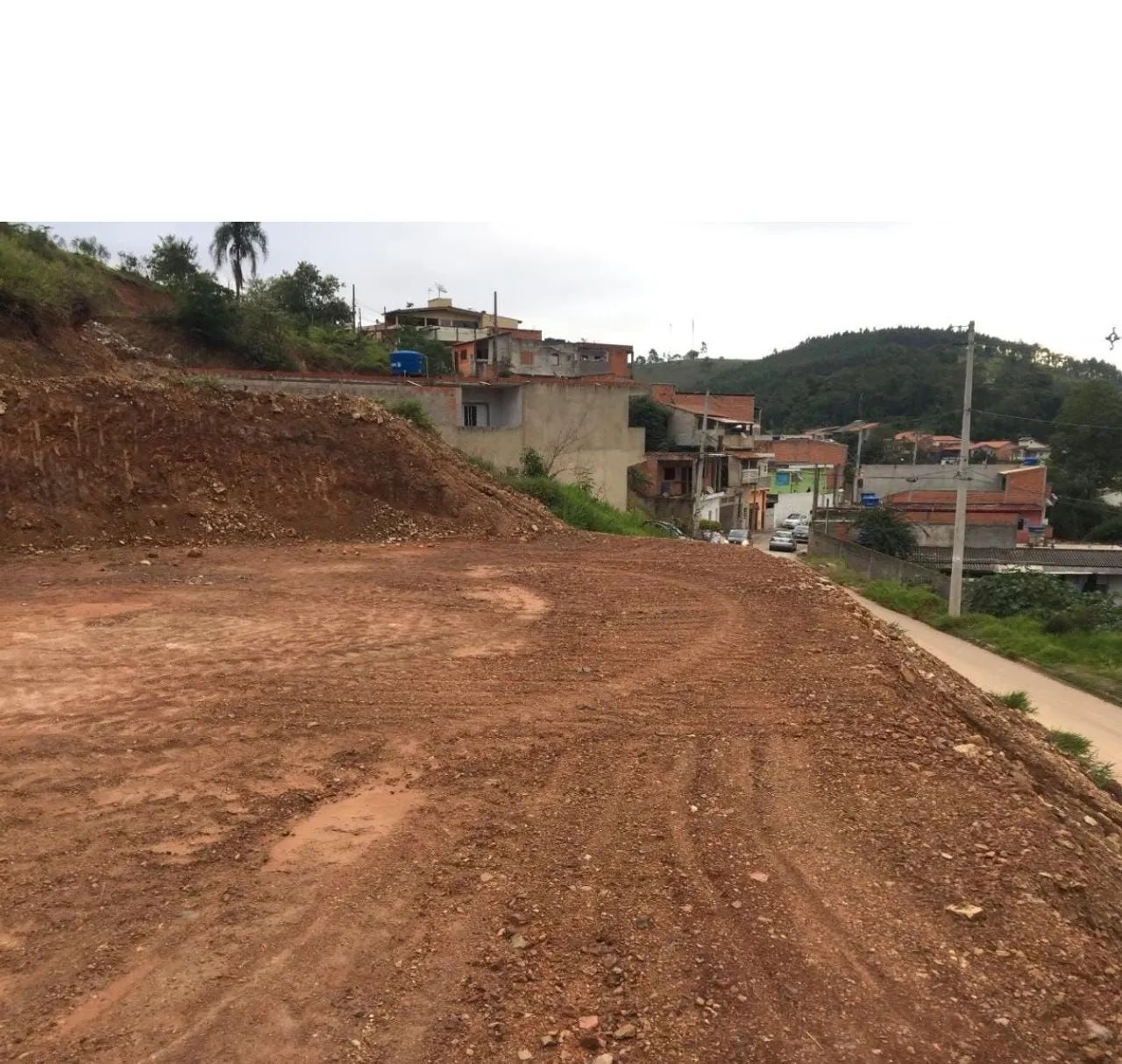 Terreno em Alumínio 
