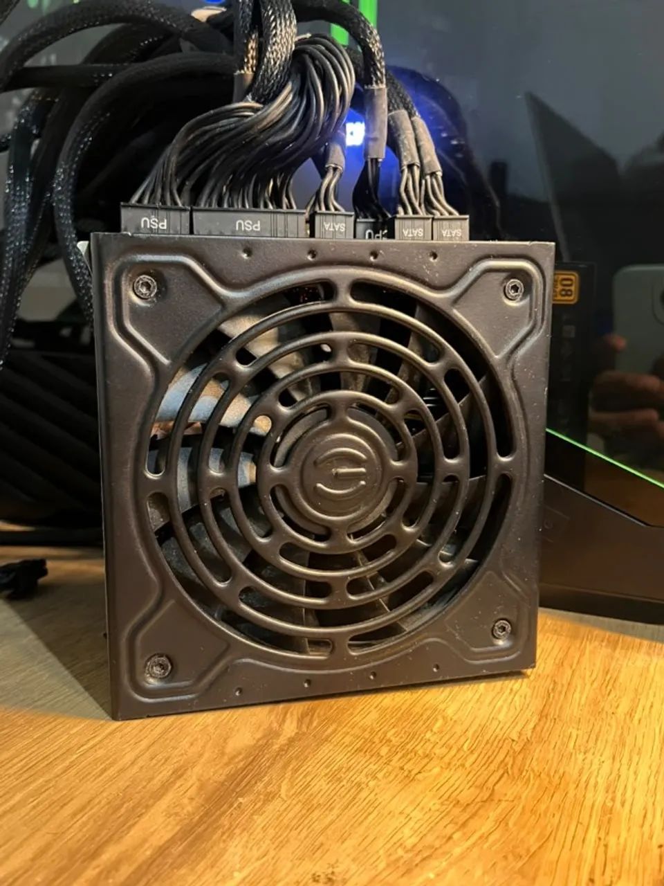 FONTE 850W EVGA SUPERNOVA FULL MODULAR 80 PLUS GOLD - PARCELO - Foto 3