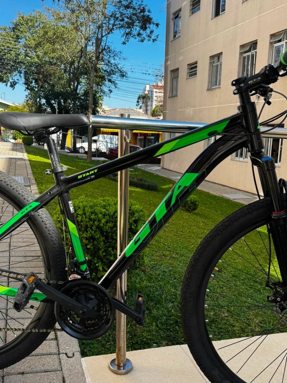 Bicicleta GTA  - Foto 2