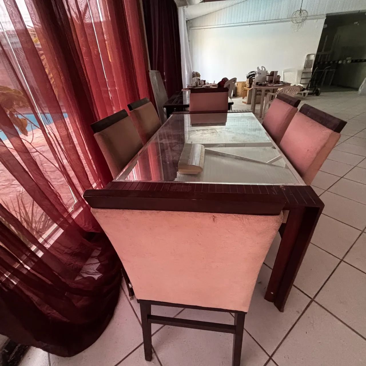 Mesa com seis cadeiras  - Foto 2