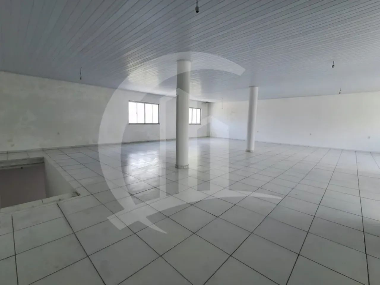 Sala comercial na parte Superior no bairro Ponto Novo.
