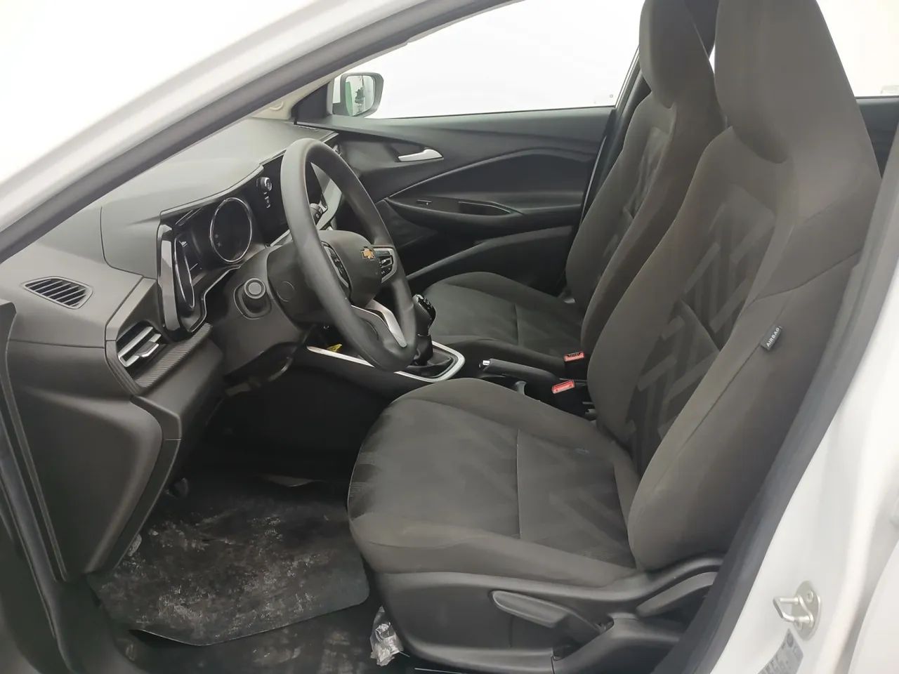 Chevrolet Onix Hatch 1.0 12V Flex Mec. 4P, foto 16 de 18
