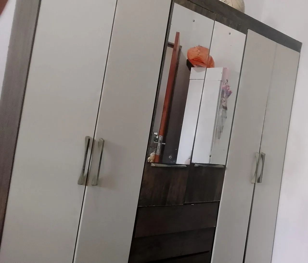 Guarda roupa
