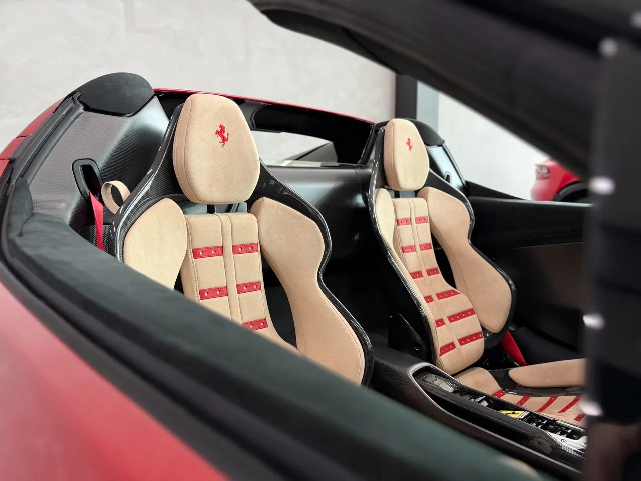 Ferrari 296 Speciale A 3.0 V6 Bi-Turbo, foto 15 de 20