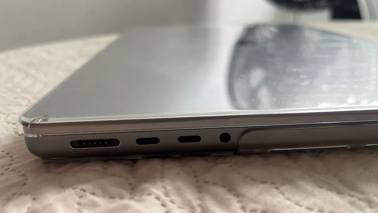 MacBook Pro - M2 Pro - 16GB /500gb - 14? 2023 - Foto 2