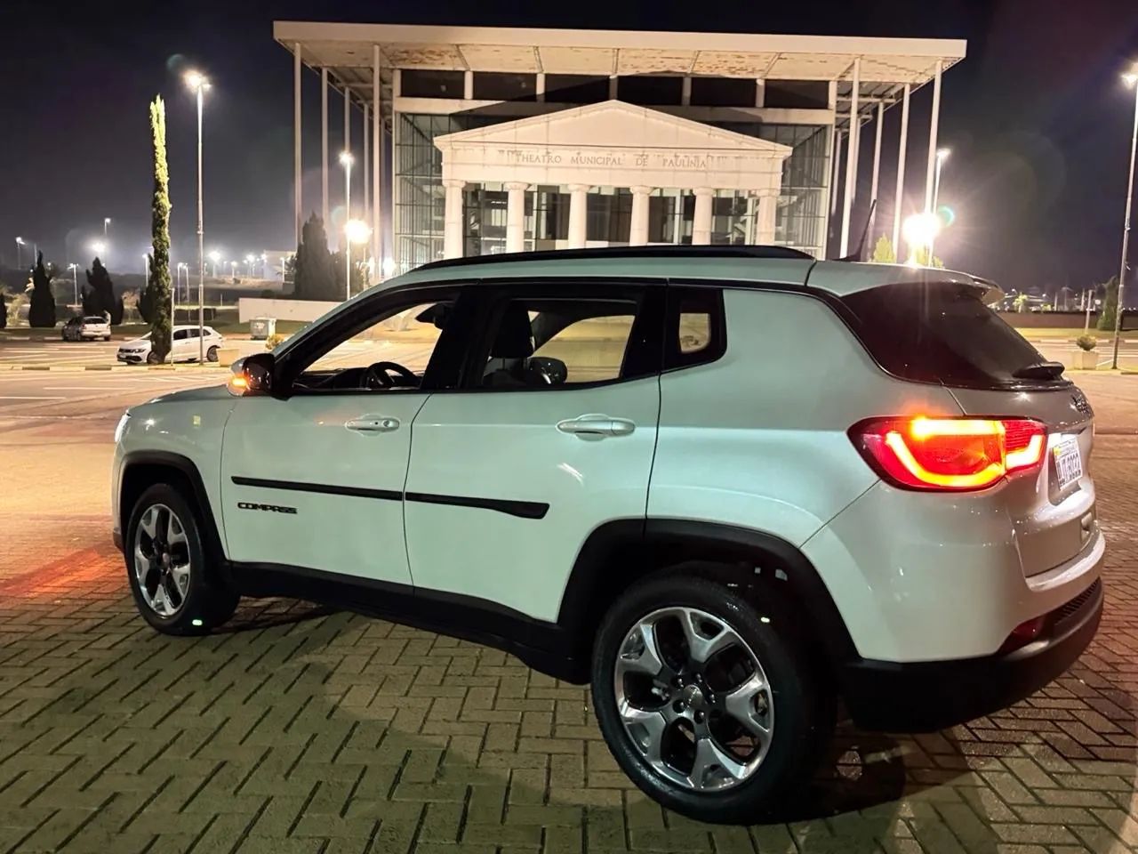 Jeep Compass Longitude 2.0 4X2 Flex 16V Aut. 2019 - Foto 5