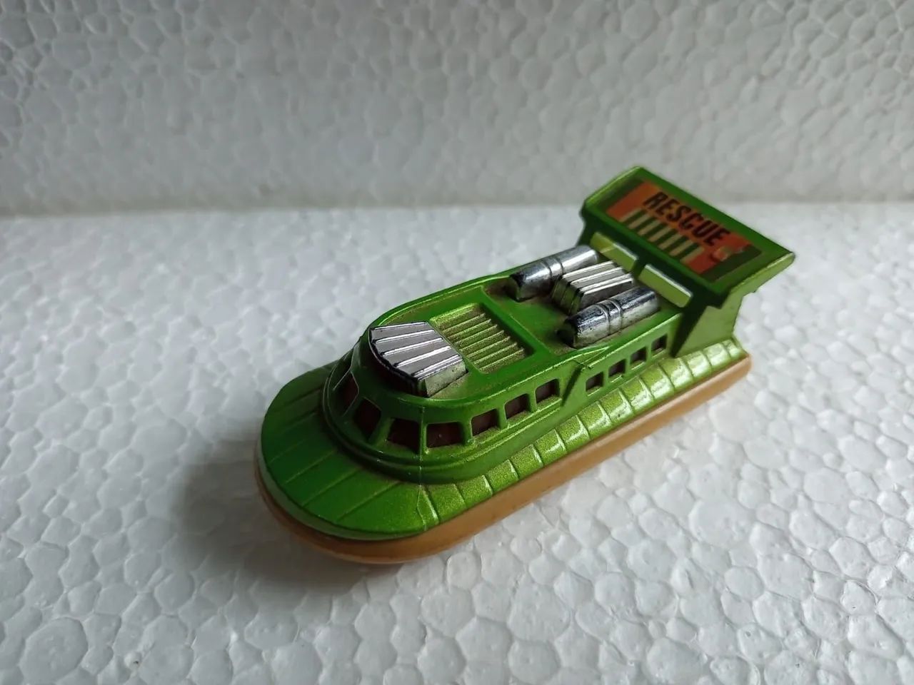 Carrinho Matchbox Hovercraft 1/64  - Foto 2
